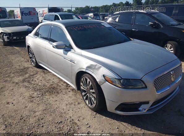 1LN6L9NP8H5602554 2017 LINCOLN CONTINENTA Silver Front view