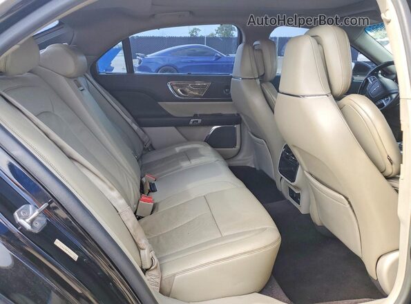 1LN6L9RP8H5601348 2017 LINCOLN CONTINENTA Black Вид задніх сидінь