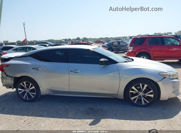 1N4AA6AP0HC379209 2017 NISSAN MAXIMA Silver Widok wnętrza z tyłu