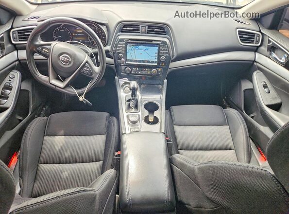 1N4AA6AP0HC416453 2017 NISSAN MAXIMA Silver Widok deski rozdzielczej