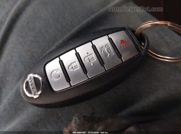 1N4AA6AP1HC369742 2017 NISSAN MAXIMA Темно-бордовый Вид панели приборов
