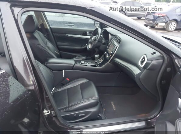1N4AA6AP1HC380594 2017 NISSAN MAXIMA Purple Front interior view