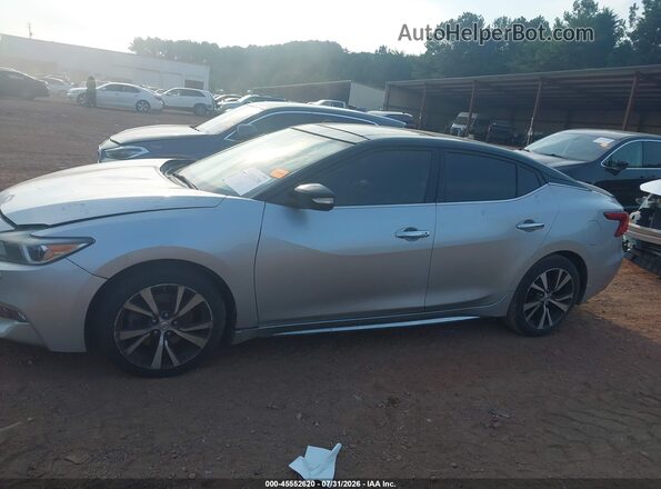 1N4AA6AP2GC394891 2016 NISSAN MAXIMA Silver Widok wnętrza z tyłu
