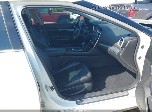 1N4AA6AP2HC392799 2017 NISSAN MAXIMA White Vista interior delantera