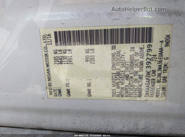 1N4AA6AP2HC392799 2017 NISSAN MAXIMA White Vista del compartimento del motor
