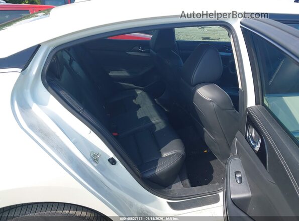 1N4AA6AP2HC392799 2017 NISSAN MAXIMA White Vista de la etiqueta del VIN