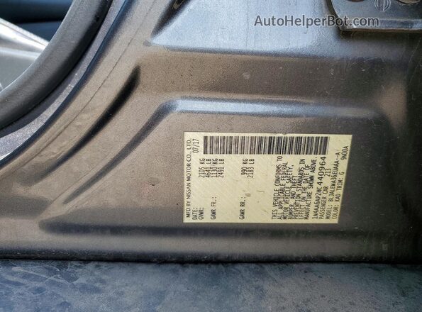 1N4AA6AP2HC440964 2017 NISSAN MAXIMA Gray Widok komory silnika