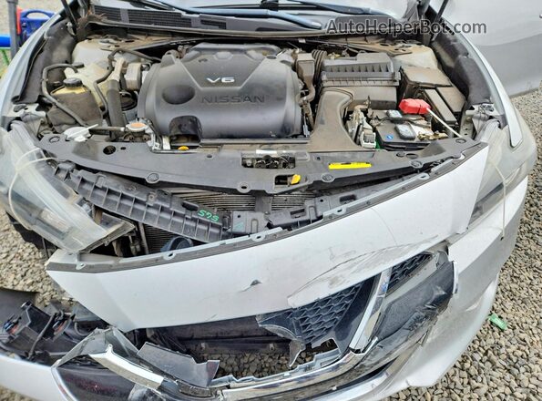 1N4AA6AP2JC363728 2018 NISSAN MAXIMA Silver Rear interior view