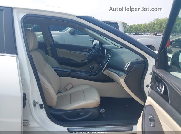 1N4AA6AP3GC905816 2016 NISSAN MAXIMA White Вид салону спереду