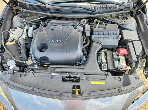 1N4AA6AP3JC370736 2018 NISSAN MAXIMA Charcoal Widok wnętrza z tyłu