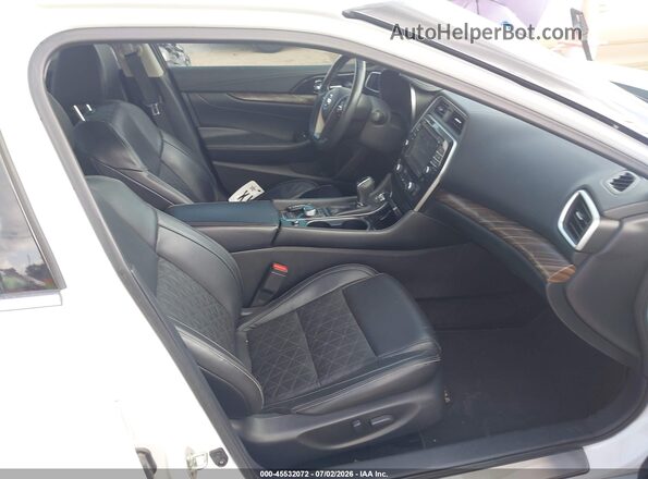 1N4AA6AP3JC401208 2018 NISSAN MAXIMA White Widok wnętrza z przodu