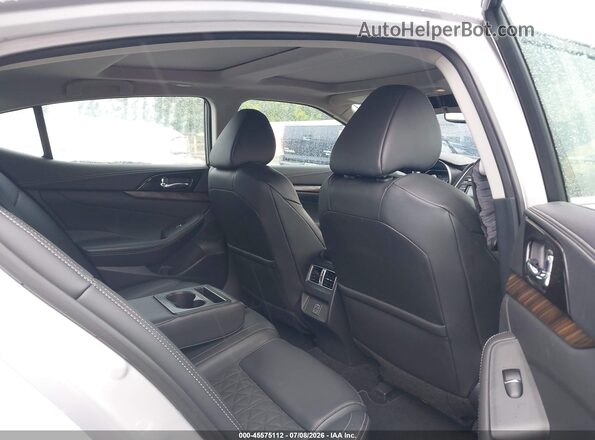1N4AA6AP3JC401774 2018 NISSAN MAXIMA Silver VIN კოდის სტიკერის ხედი