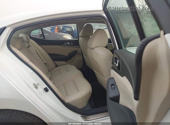 1N4AA6AP4HC434082 2017 NISSAN MAXIMA White Widok naklejki z numerem VIN