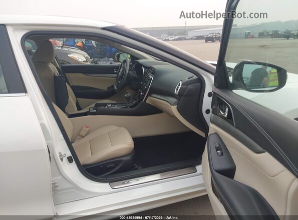 1N4AA6AP4HC434082 2017 NISSAN MAXIMA White Widok wnętrza z przodu