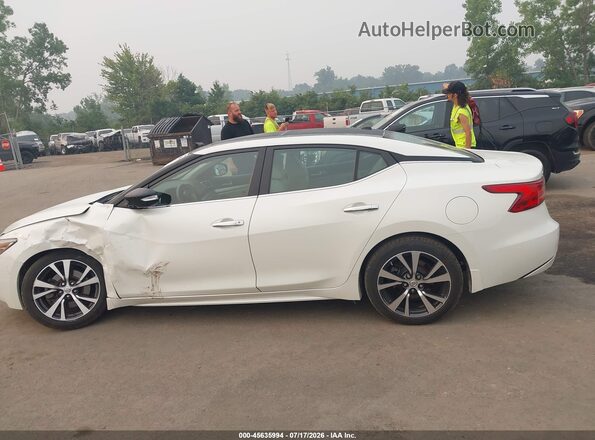 1N4AA6AP4HC434082 2017 NISSAN MAXIMA White Widok wnętrza 360 stopni