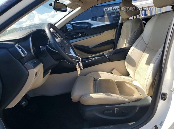 1N4AA6AP4JC383091 2018 NISSAN MAXIMA White Սալոնի դիմացի տեսք