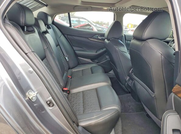 1N4AA6AP4JC401332 2018 NISSAN MAXIMA Gray Widok tylnych siedzeń