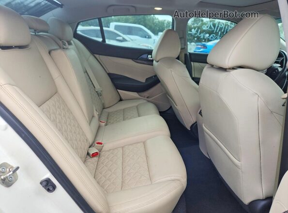 1N4AA6AP5GC418925 2016 NISSAN MAXIMA Белый Вид задних сидений
