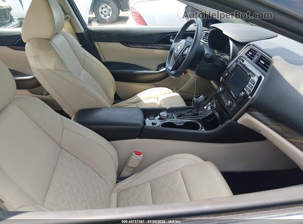 1N4AA6AP6HC377397 2017 NISSAN MAXIMA Maroon Вид салону спереду