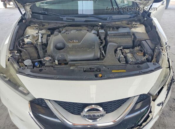 1N4AA6AP6HC389436 2017 NISSAN MAXIMA White Widok wnętrza z tyłu
