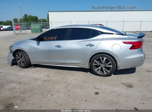 1N4AA6AP7GC389962 2016 NISSAN MAXIMA Серебряный Вид задней части салона