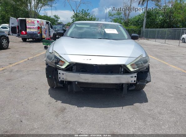 1N4AA6AP7HC401979 2017 NISSAN MAXIMA Silver Widok wnętrza z tyłu