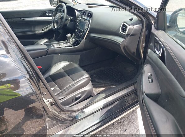 1N4AA6AP7JC390651 2018 NISSAN MAXIMA Черный Вид салона спереди