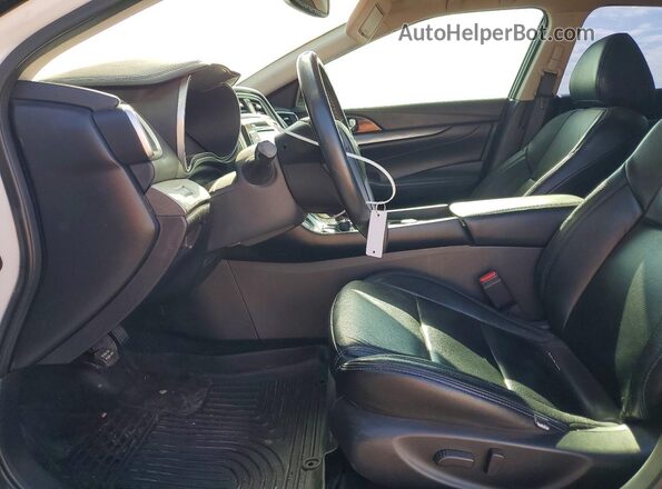 1N4AA6AP7JC392898 2018 NISSAN MAXIMA Белый Вид салона спереди