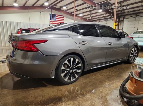 1N4AA6AP7JC396773 2018 NISSAN MAXIMA Серый Задняя правая четверть