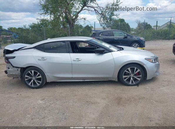 1N4AA6AP8HC441035 2017 NISSAN MAXIMA Silver Սարքավորումների վահանակի տեսք