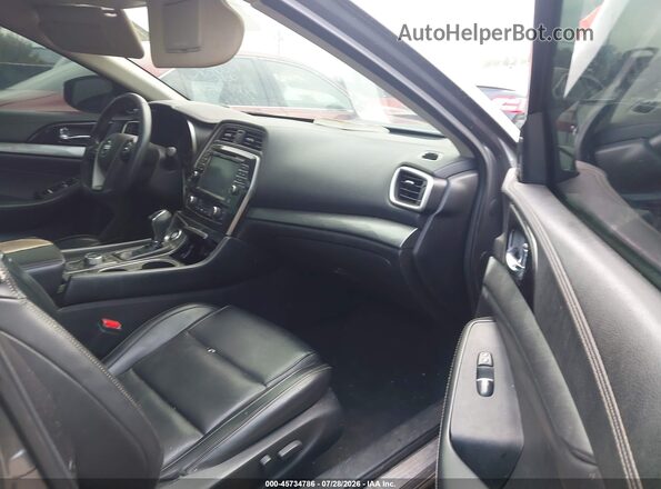 1N4AA6AP8JC385605 2018 NISSAN MAXIMA Gray Vista interior delantera