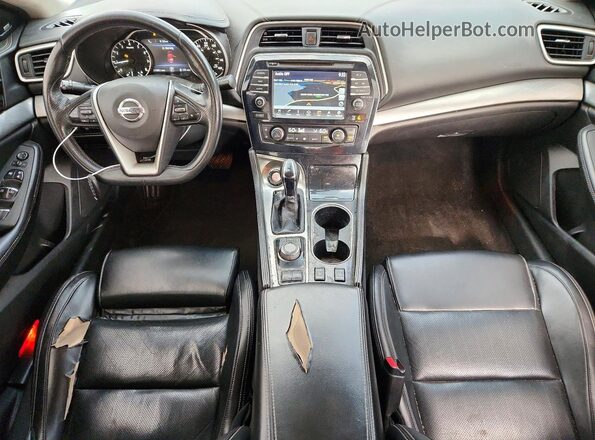 1N4AA6AP8JC404122 2018 NISSAN MAXIMA Maroon Вид панелі приладів