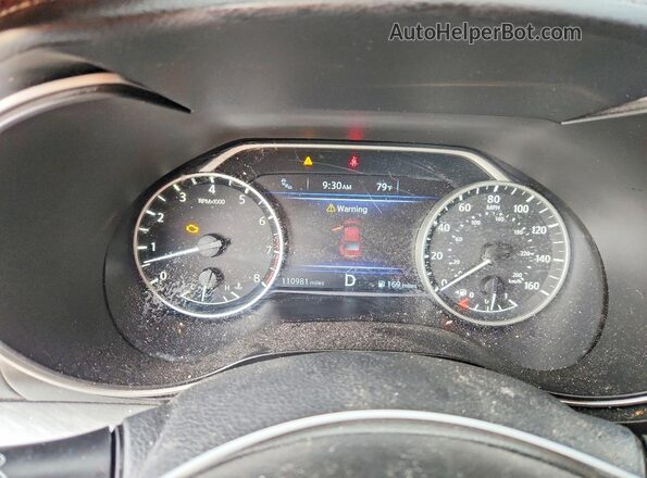1N4AA6AP8JC404122 2018 NISSAN MAXIMA Maroon Вид щитка приладів