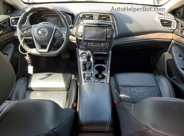 1N4AA6AP9JC365525 2018 NISSAN MAXIMA Бордовый Вид панели приборов
