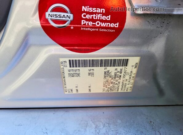 1N4AA6AP9JC395477 2018 NISSAN MAXIMA Серебряный Вид подкапотного пространства