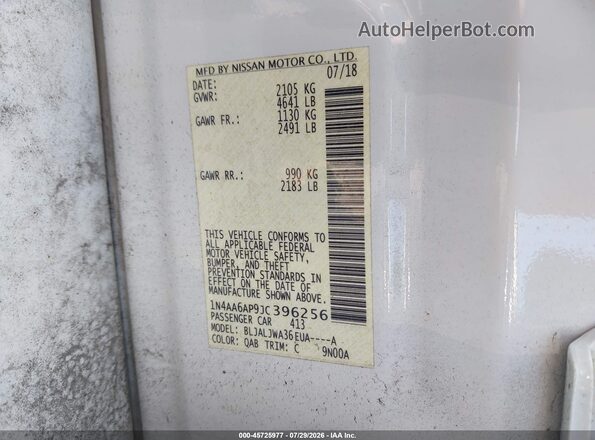 1N4AA6AP9JC396256 2018 NISSAN MAXIMA White Vista del compartimento del motor