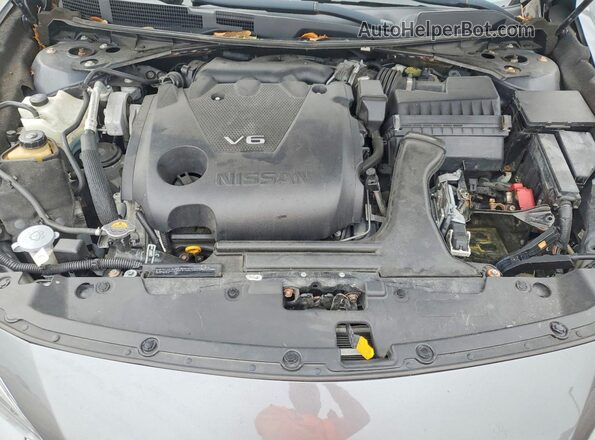 1N4AA6AP9JC398105 2018 NISSAN MAXIMA Gray Widok wnętrza z tyłu
