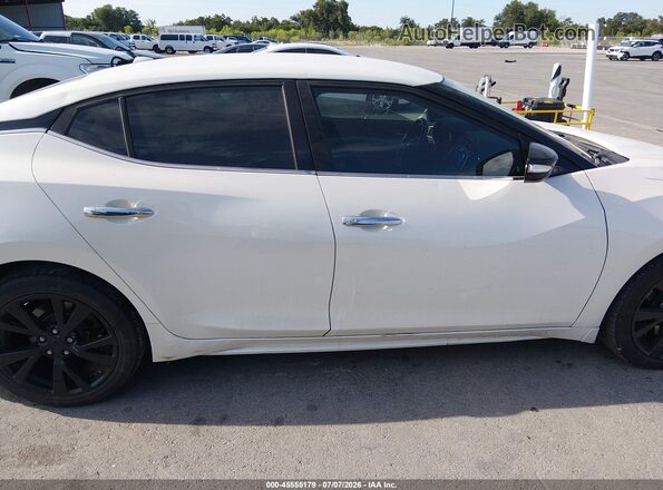 1N4AA6APXGC901830 2016 NISSAN MAXIMA White Widok wnętrza z tyłu