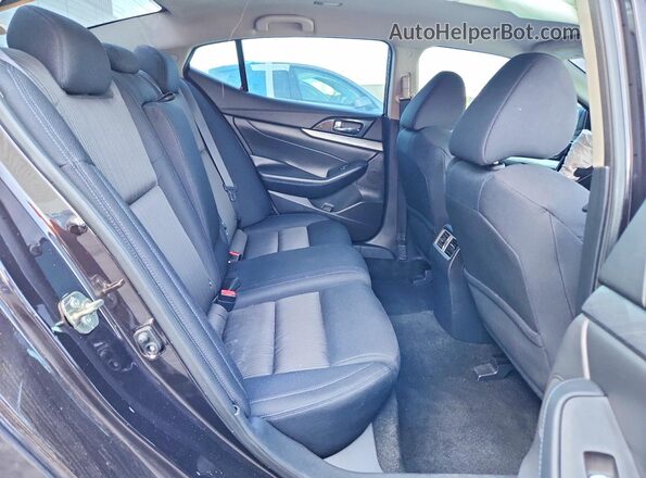 1N4AA6APXHC371523 2017 NISSAN MAXIMA Black Rear seats view