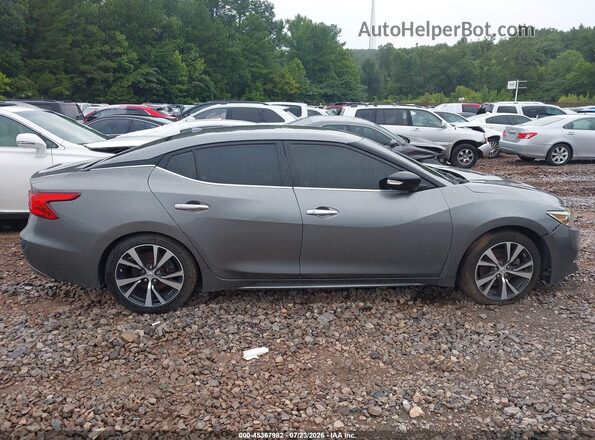 1N4AA6APXJC388960 2018 NISSAN MAXIMA Gray Rear interior view