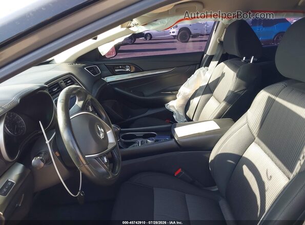 1N4AA6AV0KC361184 2019 NISSAN MAXIMA Серый Вид салона спереди