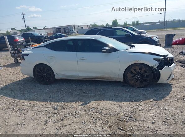 1N4AA6AV1KC379323 2019 NISSAN MAXIMA Белый Панорамный вид салона 360°