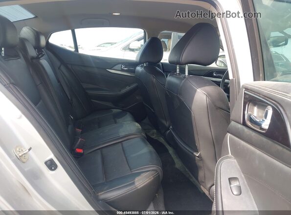 1N4AA6AV4KC365545 2019 NISSAN MAXIMA Silver VIN կոդի պիտակի տեսք