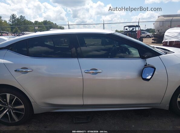 1N4AA6AV5KC378093 2019 NISSAN MAXIMA Silver Vista interior trasera