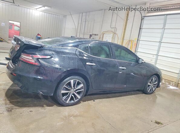 1N4AA6AV6KC364834 2019 NISSAN MAXIMA Черный Задняя правая четверть