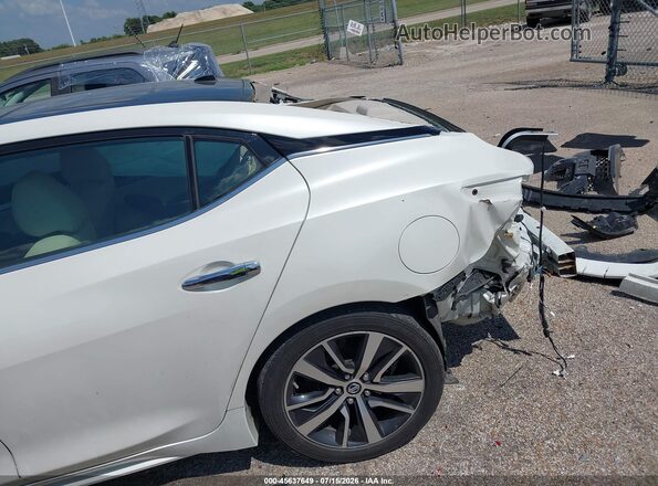 1N4AA6AV8KC362826 2019 NISSAN MAXIMA White Vista frontal