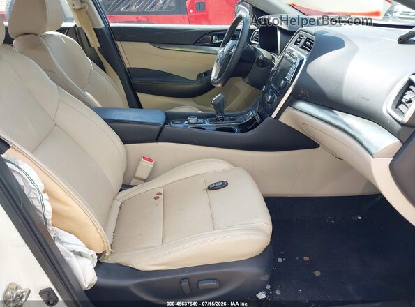 1N4AA6AV8KC362826 2019 NISSAN MAXIMA White Vista interior delantera