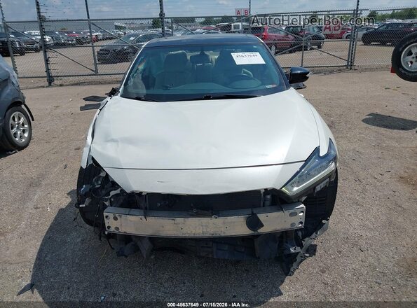 1N4AA6AV8KC362826 2019 NISSAN MAXIMA White Vista interior trasera