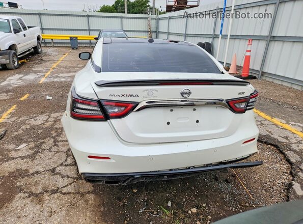 1N4AA6AV8KC384860 2019 NISSAN MAXIMA White Вид ззаду