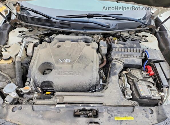 1N4AA6AV8KC384860 2019 NISSAN MAXIMA White Вид задньої частини салону